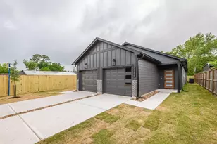 5921 Mountwood St, Houston, TX 77091 - Photo 3