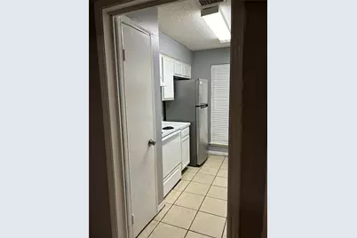 3745 Thistlemont Drive, Houston, TX 77042 - Photo 11