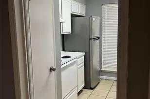 3745 Thistlemont Dr, Houston, TX 77042 - Photo 11