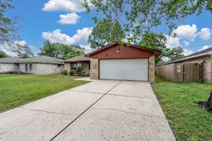 5018 Fitzwater Dr, Spring, TX 77373 - Photo 1