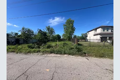 780 W Rittenhouse Road, Houston, TX 77091 - Photo 1