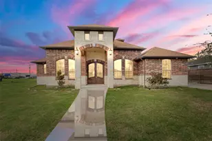 225 Kalmer St, Pasadena, TX 77502 - Photo 1