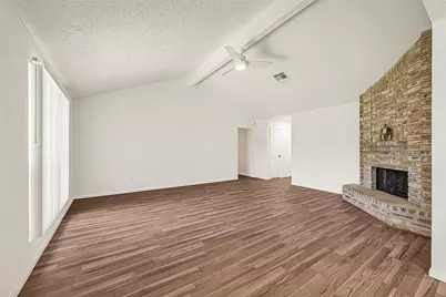 13327 N Thorntree Drive, Houston, TX 77015 - Photo 7