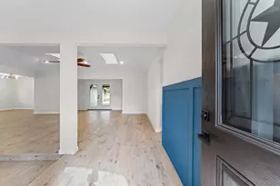 27241 Wells Ln, Conroe, TX 77385 - Photo 5