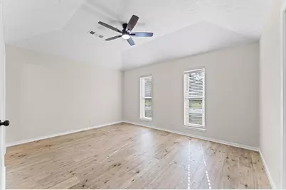 27241 Wells Lane, Conroe, TX 77385 - Photo 17