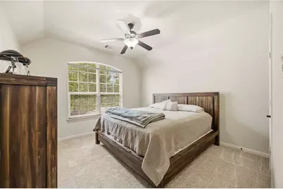 15711 Sandy Falls Court, Houston, TX 77044 - Photo 33