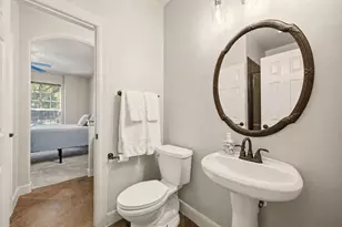 15711 Sandy Falls Ct, Houston, TX 77044 - Photo 25