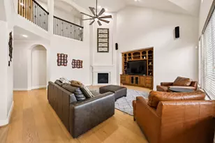 15711 Sandy Falls Ct, Houston, TX 77044 - Photo 7