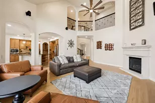 15711 Sandy Falls Ct, Houston, TX 77044 - Photo 9