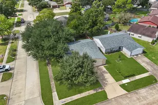 1103 Ashdale Dr, Sugar Land, TX 77498 - Photo 31