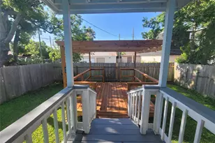 3919 Avenue O, Galveston, TX 77550 - Photo 27