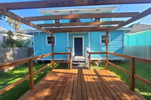 3919 Avenue O, Galveston, TX 77550 - Photo 29