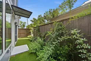 1709 Bologna Ln, Houston, TX 77055 - Photo 21