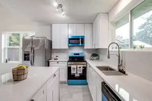 3911 Wintergreen, Humble, TX 77396 - Photo 9