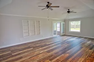 3836 Brazos River Rd Cr 400, Jones Creek, TX 77541 - Photo 21