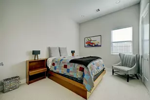 806 Thornton Rd, Houston, TX 77018 - Photo 9