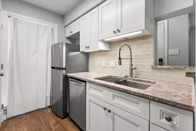 3506 Cove View Boulevard #1303, Galveston, TX 77554 - Photo 13