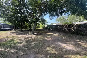 3007 Meadowlane St, Victoria, TX 77901 - Photo 5