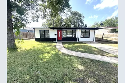 3007 Meadowlane Street, Victoria, TX 77901 - Photo 1