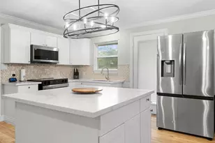 8822 Punchard Ln, Bellville, TX 77418 - Photo 9