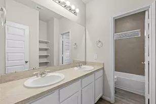 8427 Baywatch Cir, Baytown, TX 77523 - Photo 13