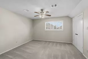 10331 Lynbrook Hollow St, Houston, TX 77042 - Photo 23