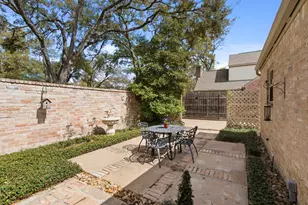 10331 Lynbrook Hollow St, Houston, TX 77042 - Photo 29