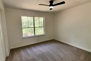 2047 Aspen Glade Dr, Houston, TX 77339 - Photo 7