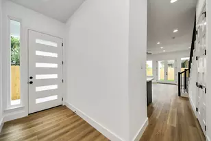 1913 West St, Houston, TX 77026 - Photo 27