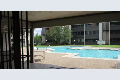 3025 Walnut Bend Lane #21, Houston, TX 77042 - Photo 33
