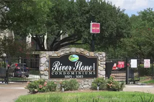 3025 Walnut Bend Ln, Houston, TX 77042 - Photo 1