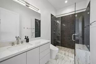 2727 Kirby Dr, Houston, TX 77098 - Photo 31