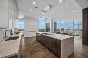 2727 Kirby Dr, Houston, TX 77098 - Photo 11