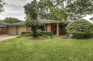 6222 Lindyann Ln, Houston, TX 77008 - Photo 3