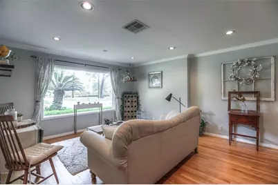 6222 Lindyann Lane, Houston, TX 77008 - Photo 11