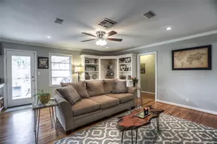 6222 Lindyann Ln, Houston, TX 77008 - Photo 5