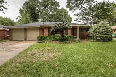 6222 Lindyann Lane, Houston, TX 77008 - Photo 1