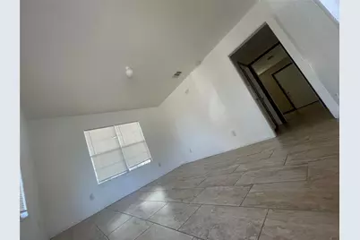 3626 Carpenter Avenue, Dallas, TX 75210 - Photo 3