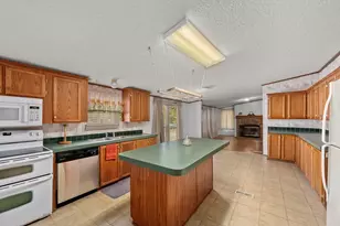 171 Co Rd 4322, Dayton, TX 77535 - Photo 5