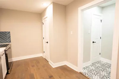 10202 Cathedral Drive, Houston, TX 77051 - Photo 7