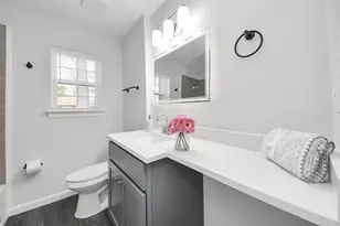 6511 Mohawk St, Houston, TX 77016 - Photo 21