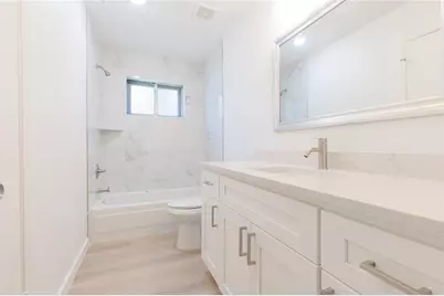 8311 Quail Burg Lane, Missouri City, TX 77489 - Photo 9