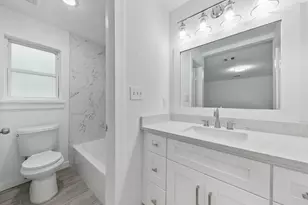 8311 Quail Burg Ln, Missouri City, TX 77489 - Photo 13