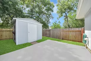 15 Bark Bend Pl, The Woodlands, TX 77385 - Photo 33