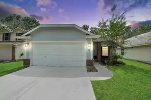 15 Bark Bend Pl, The Woodlands, TX 77385 - Photo 1