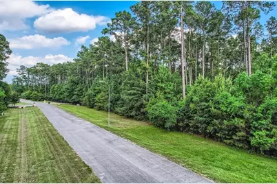 10213 S Autumn Leaf Circle, Magnolia, TX 77354 - Photo 5