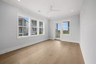 2602 E Seaside Dr, Galveston, TX 77550 - Photo 23