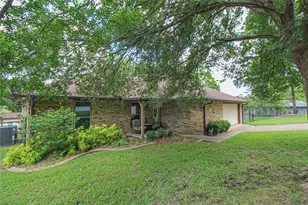 262 W Lake Dr, Livingston, TX 77351 - Photo 3