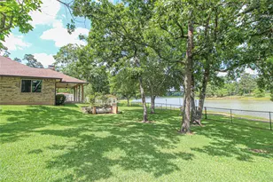 262 W Lake Dr, Livingston, TX 77351 - Photo 43
