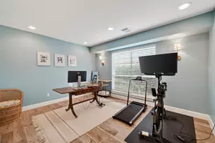 10022 Bayou Glen Rd, Houston, TX 77042 - Photo 17